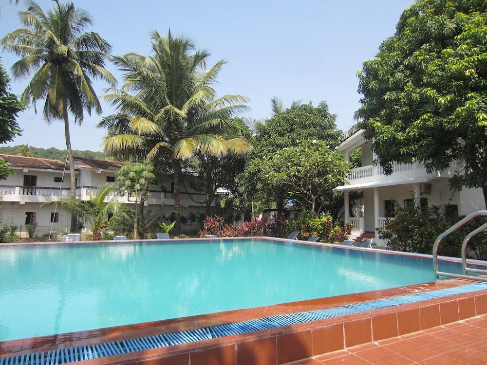 Hotel Riverside 巴加 外观 照片