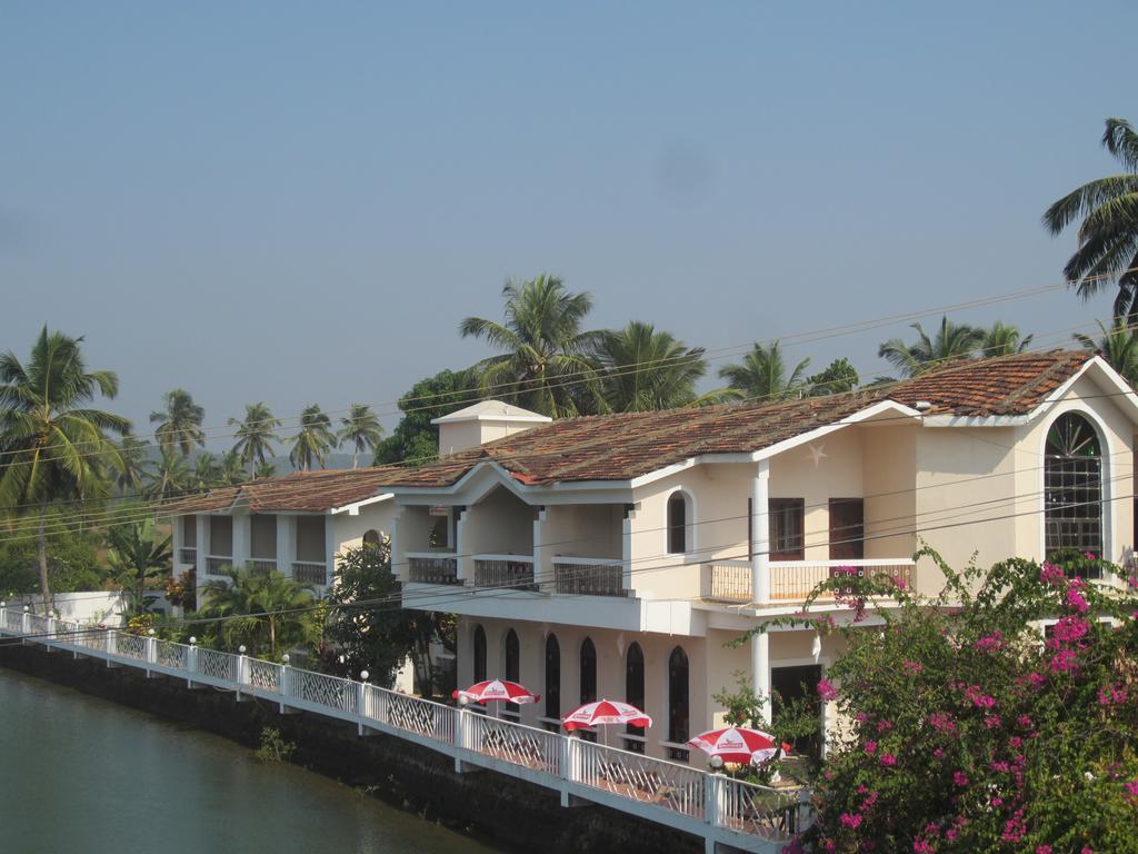 Hotel Riverside 巴加 外观 照片